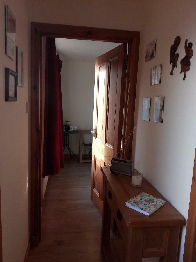 Отель Pammy'S Family Annexe Exclusive Use Гарв Экстерьер фото